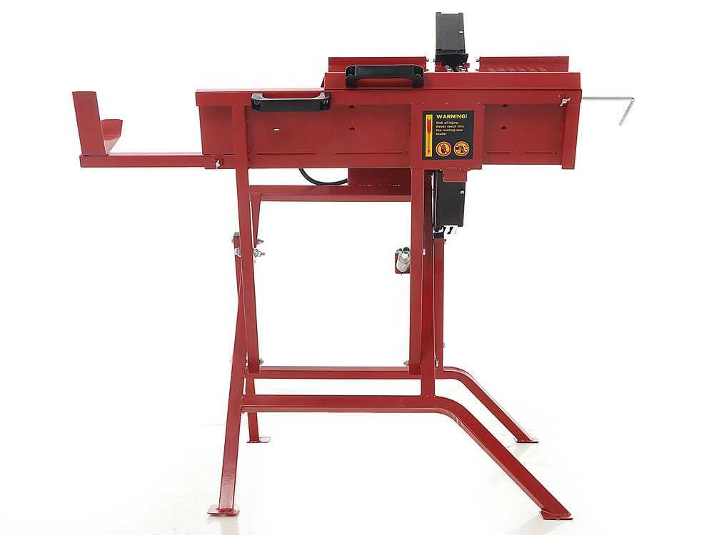 Vue de côté de la scie