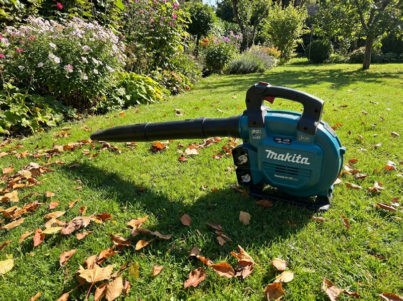 Makita souffleur